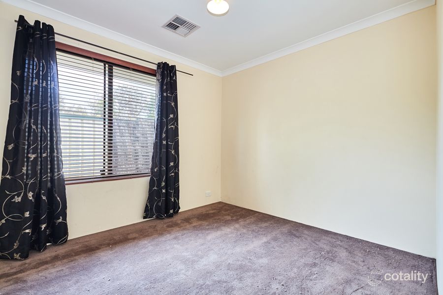 18 Kirkley Ct, Success, WA 6164