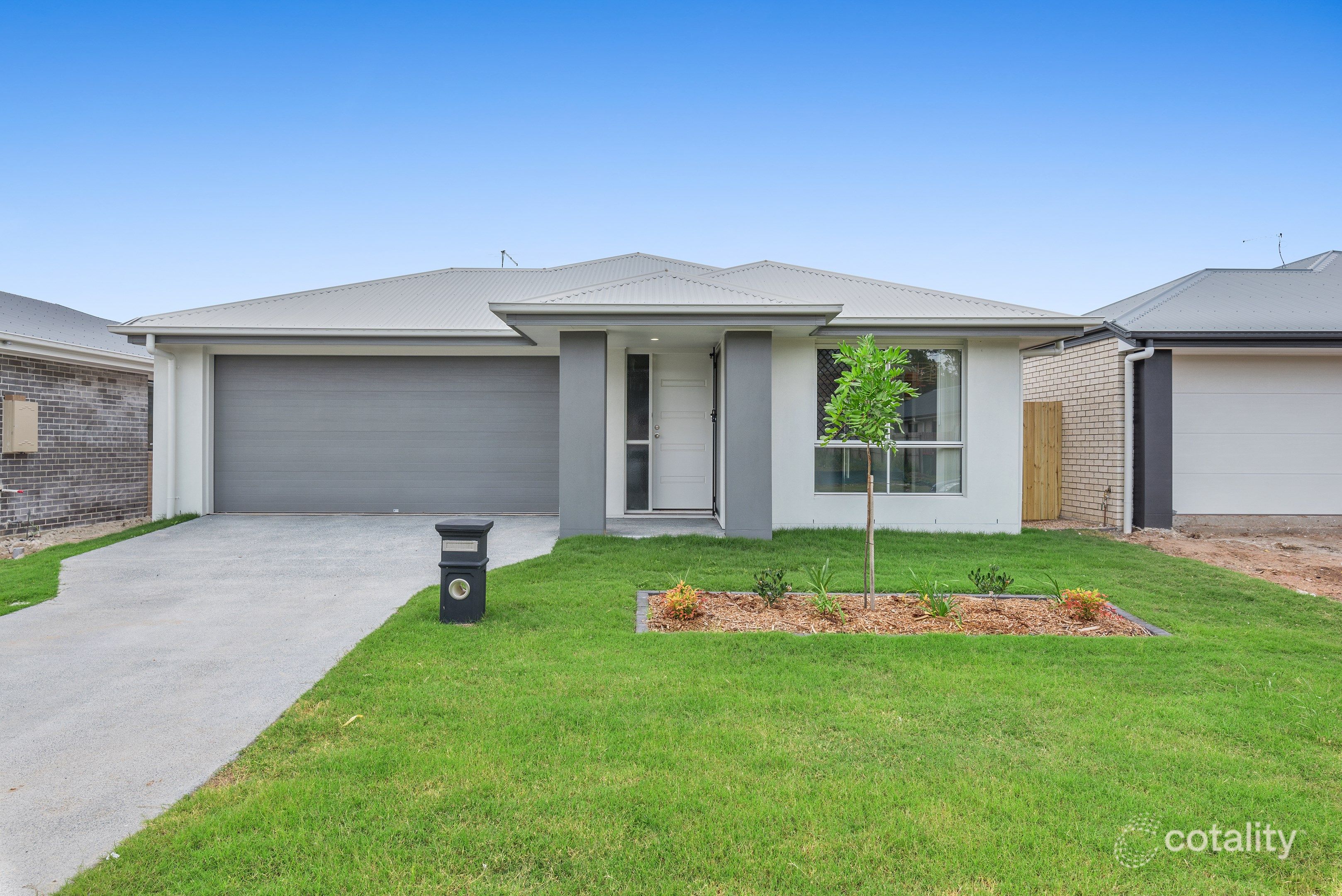 5 Mount Huntley St, Park Ridge, QLD 4125