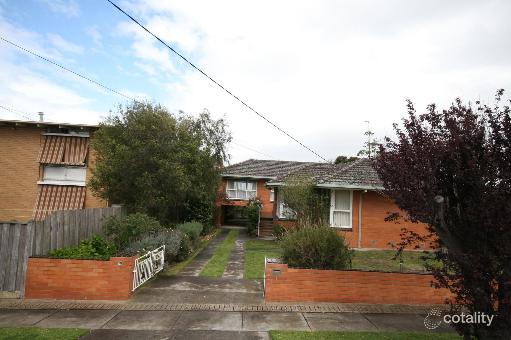 25 Forfar Rd, Hamlyn Heights, VIC 3215