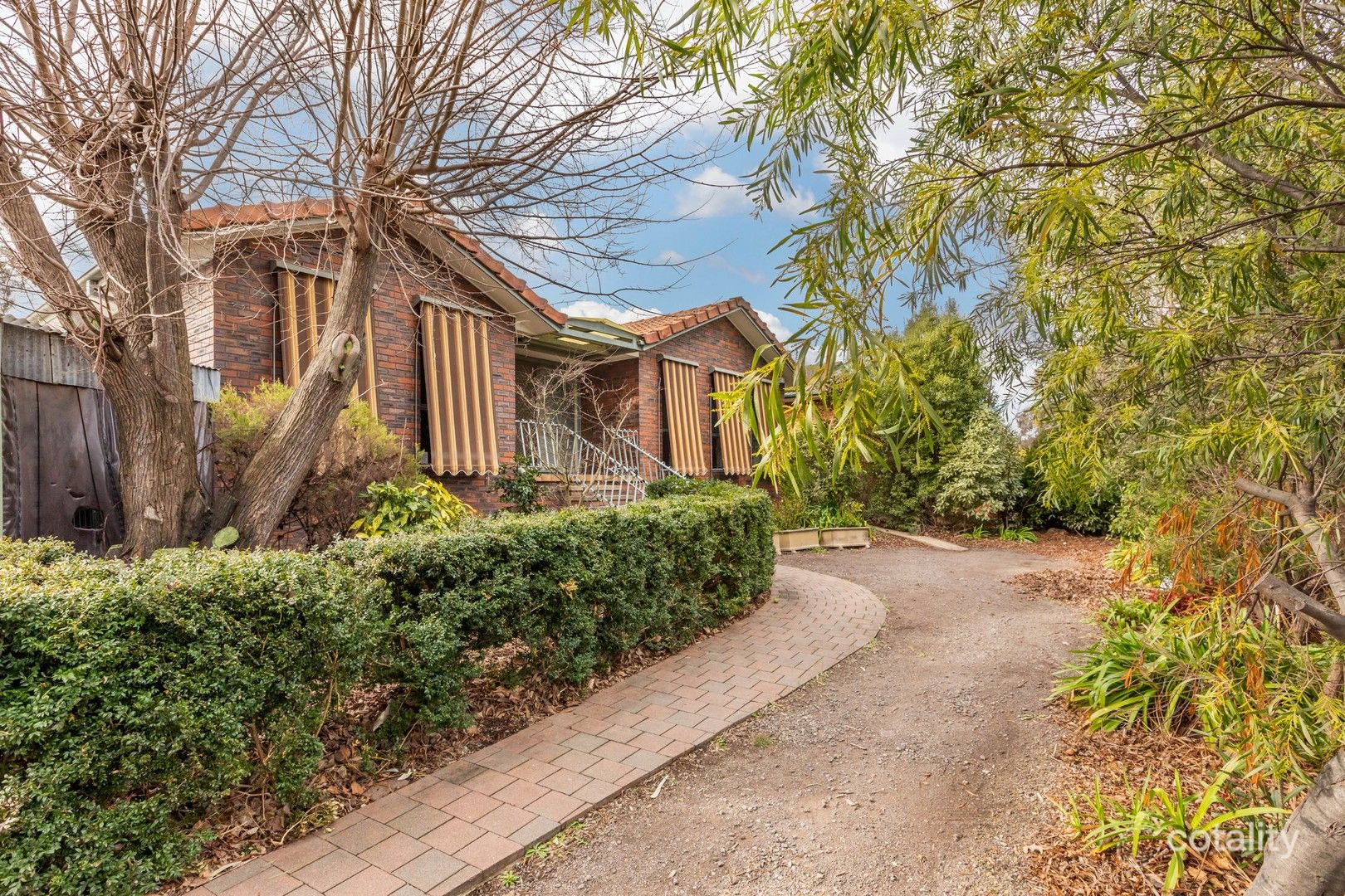83 Sternberg Cres, Wanniassa, ACT 2903