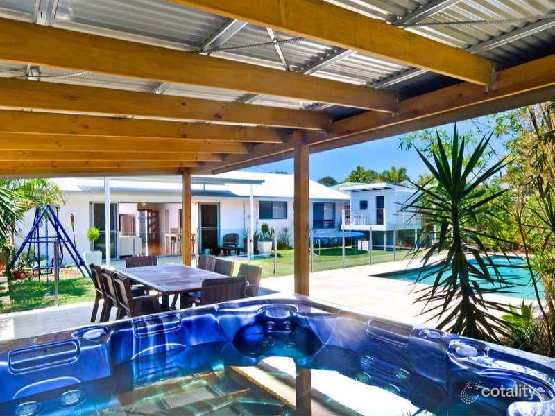 6 Tatha Ave, Palm Beach, QLD 4221