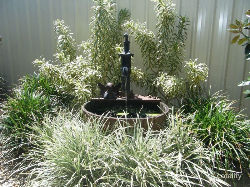 2/17 Wainwright St, Svensson Heights, QLD 4670