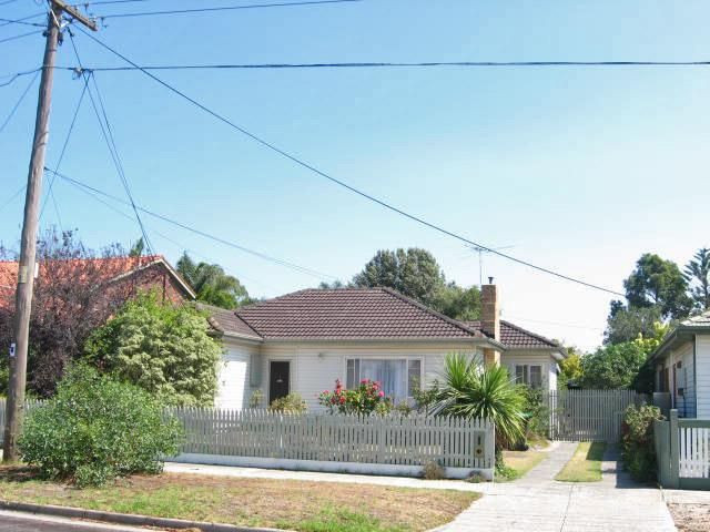 3 Seagull Ave, Altona, VIC 3018