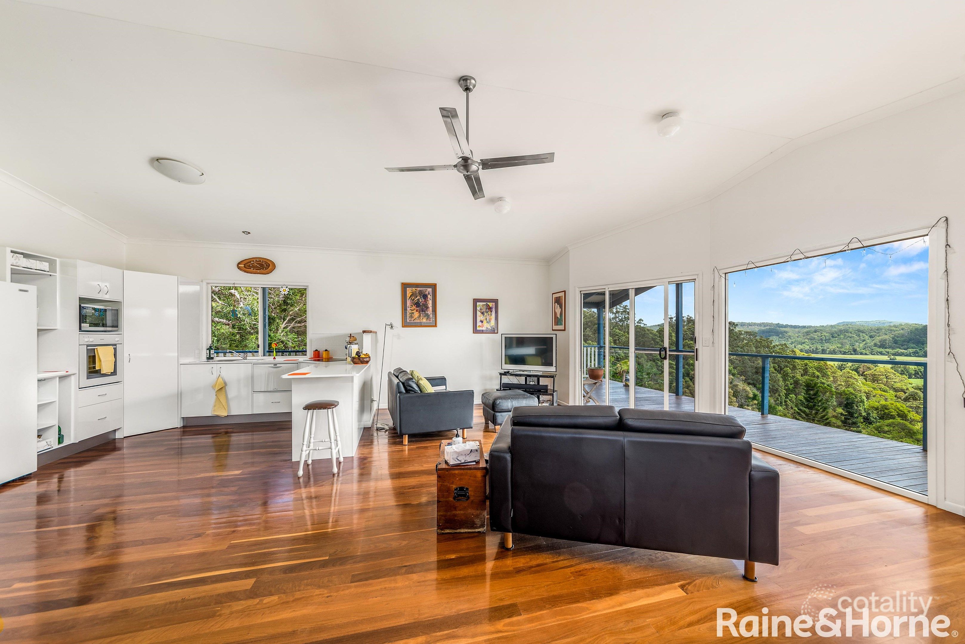 128 Paulsens Rd, Kin Kin, QLD 4571