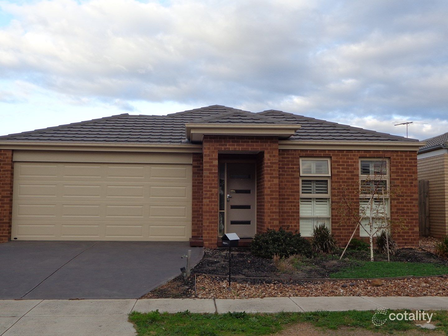 25 Arrowgrass Dr, Point Cook, VIC 3030