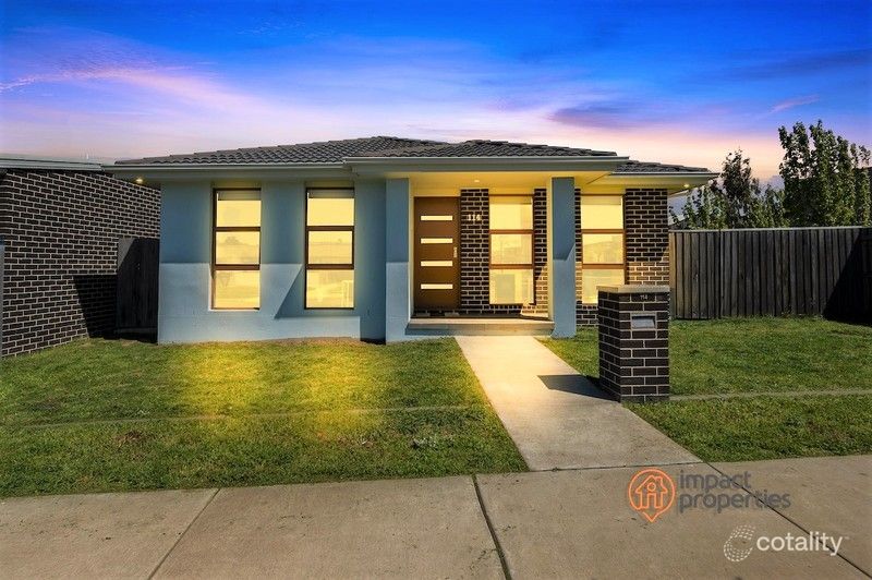 114 Bernard Heinze Ave, Moncrieff, ACT 2914