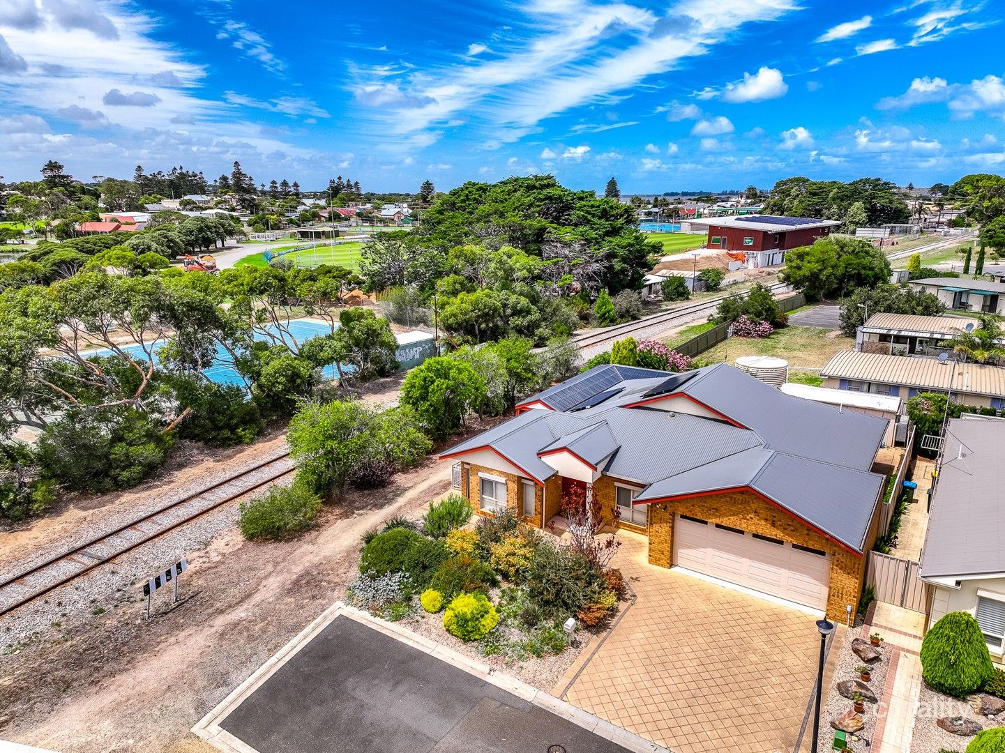 18 Woodrow Way, Goolwa, SA 5214