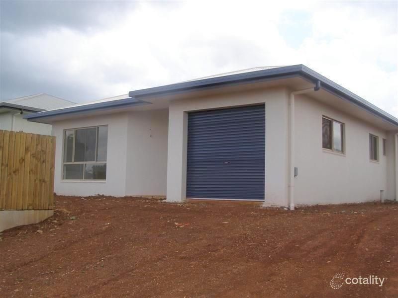 33 Tower Ave, Atherton, QLD 4883