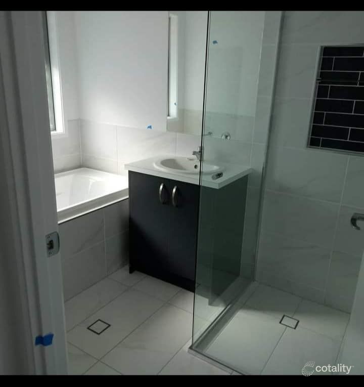 33 Elizabeth Dr, Flagstone, QLD 4280