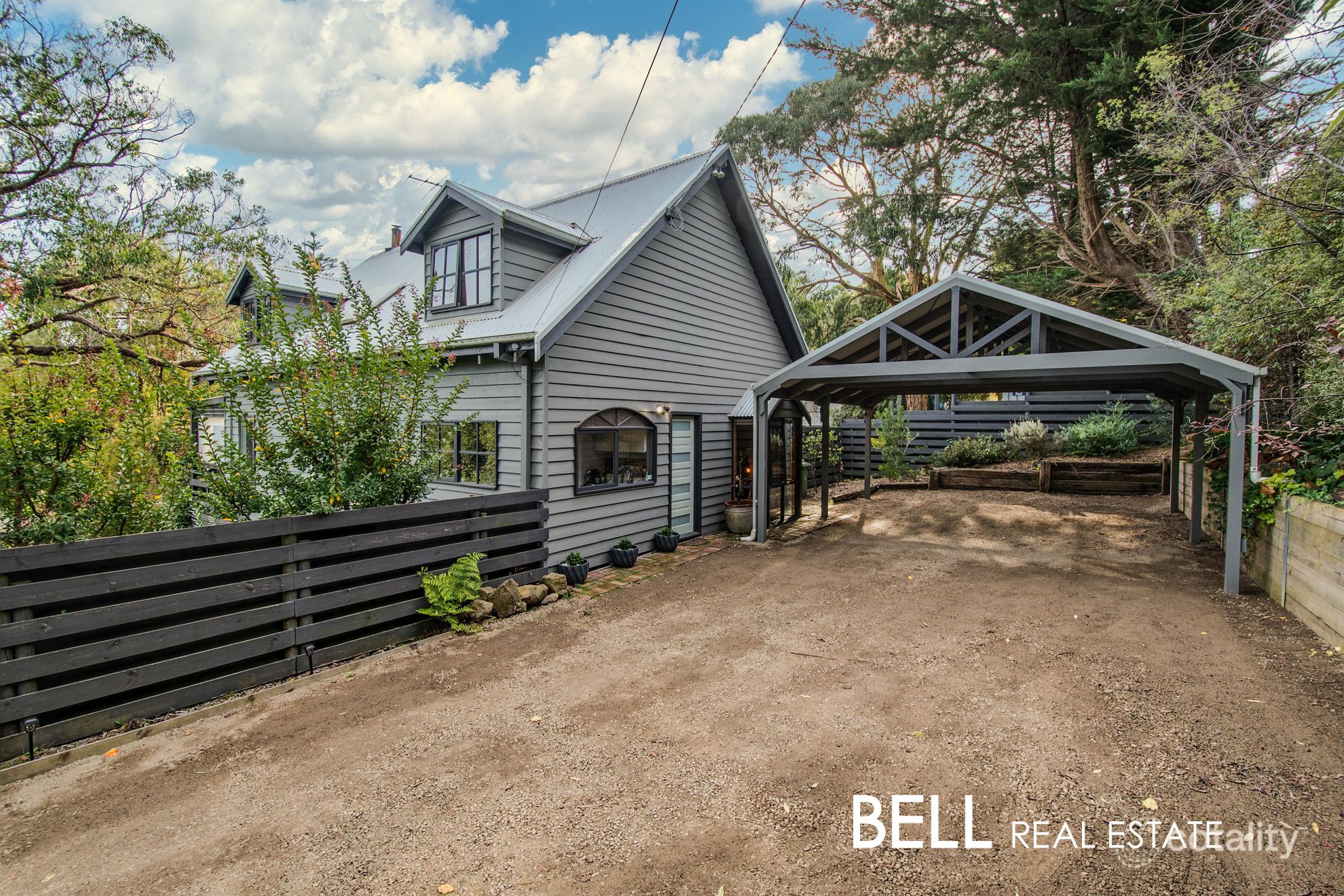 6 Railway Pl, Belgrave, VIC 3160