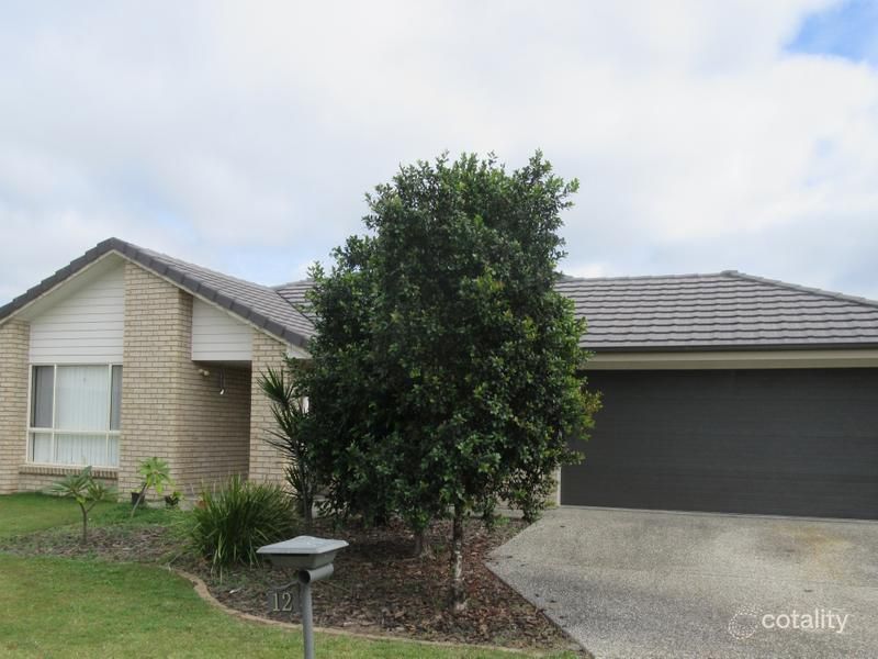 12 Mcinnes St, Lowood, QLD 4311