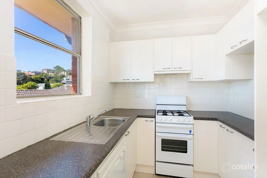 12/24 Pacific Pde, Dee Why, NSW 2099