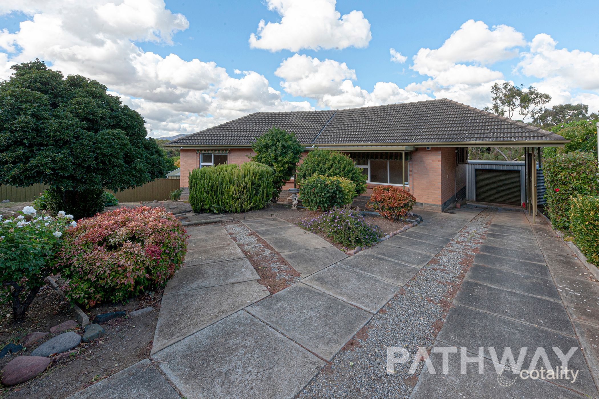 13 Geraldine St, Valley View, SA 5093
