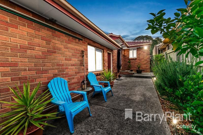 1 Woodhill Pl, Mill Park, VIC 3082