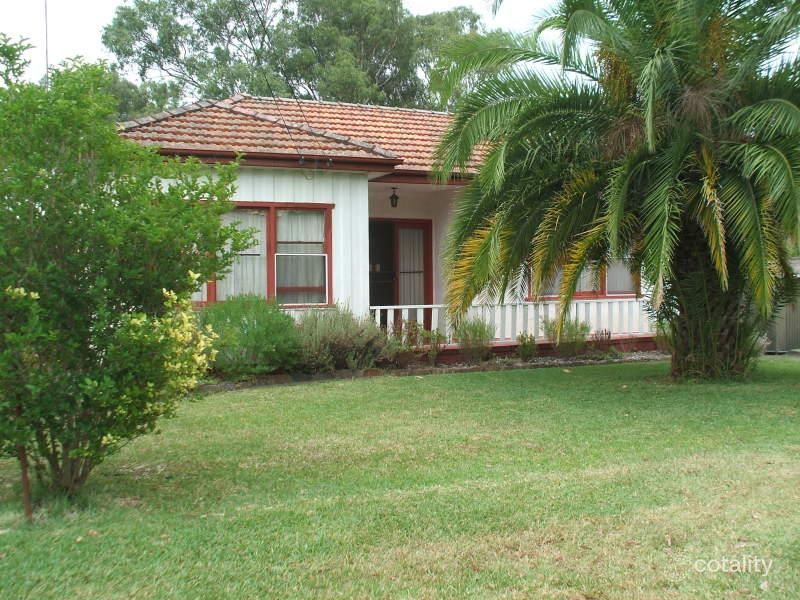 57 Endeavour Rd, Georges Hall, NSW 2198