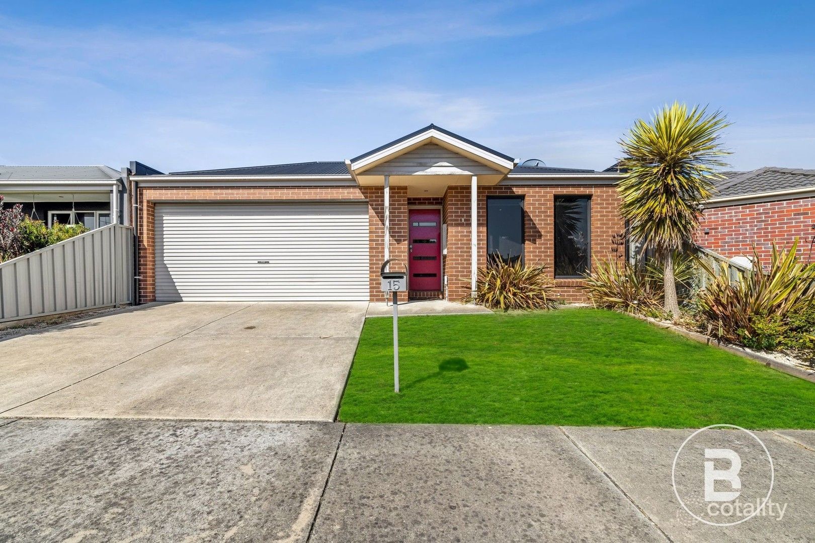 15 Ashwood Gdns, Mitchell Park, VIC 3355