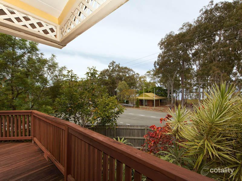 1 Sunderland Dr, Banksia Beach, QLD 4507