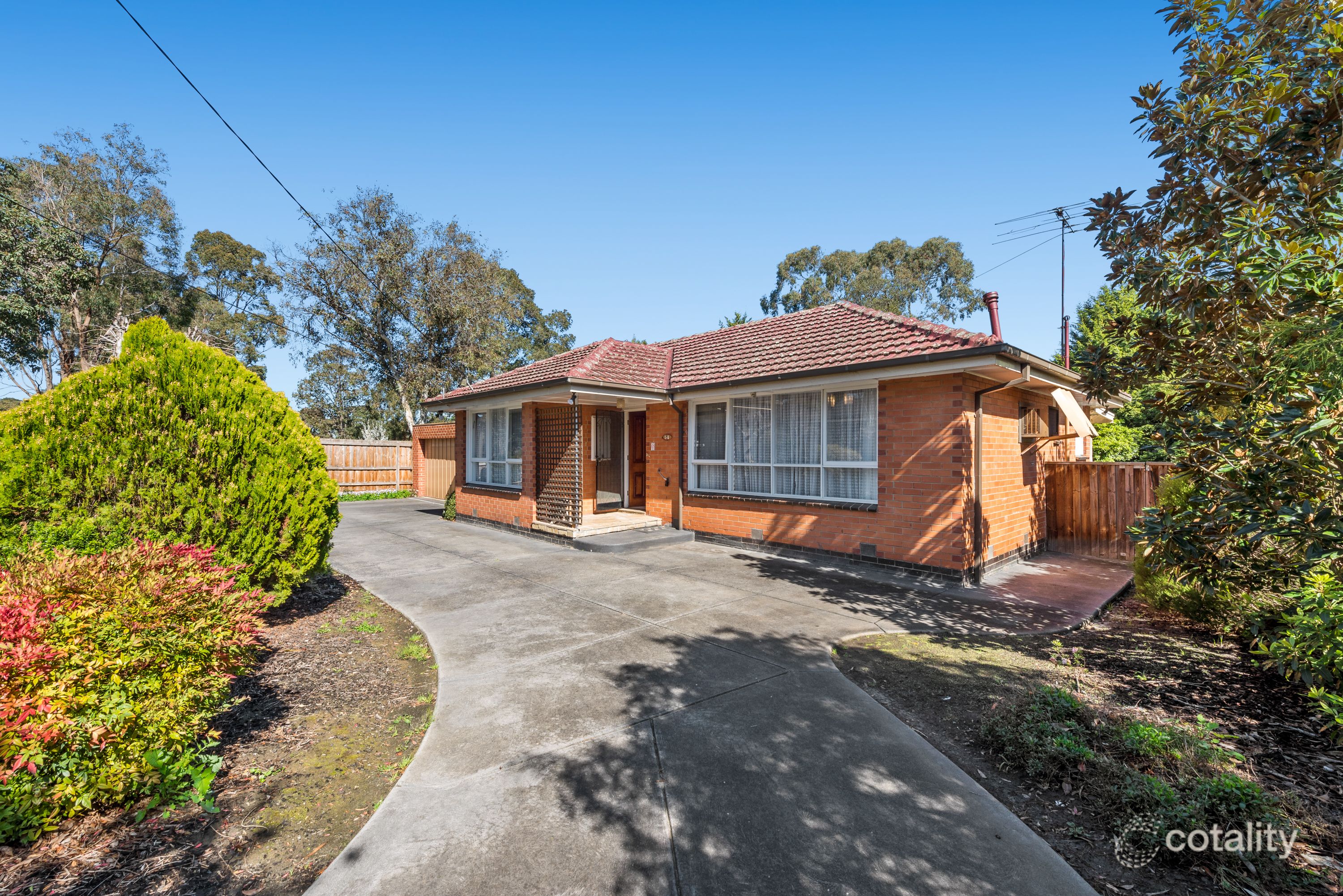 14 Olympus Dr, Croydon South, VIC 3136