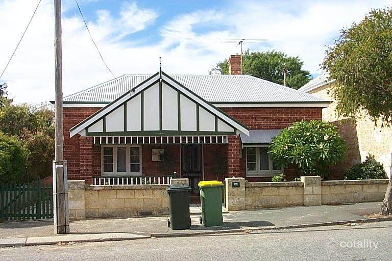 56 King St, East Fremantle, WA 6158