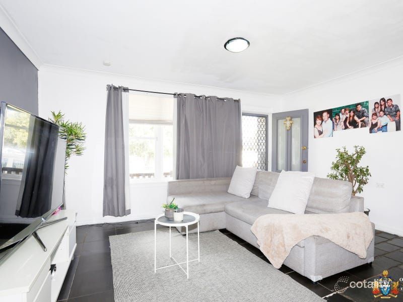 23 O'Neile Cres, Lurnea, NSW 2170