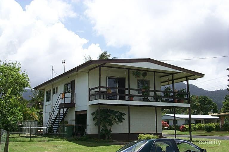 24 Sondrio, Woree, QLD 4868
