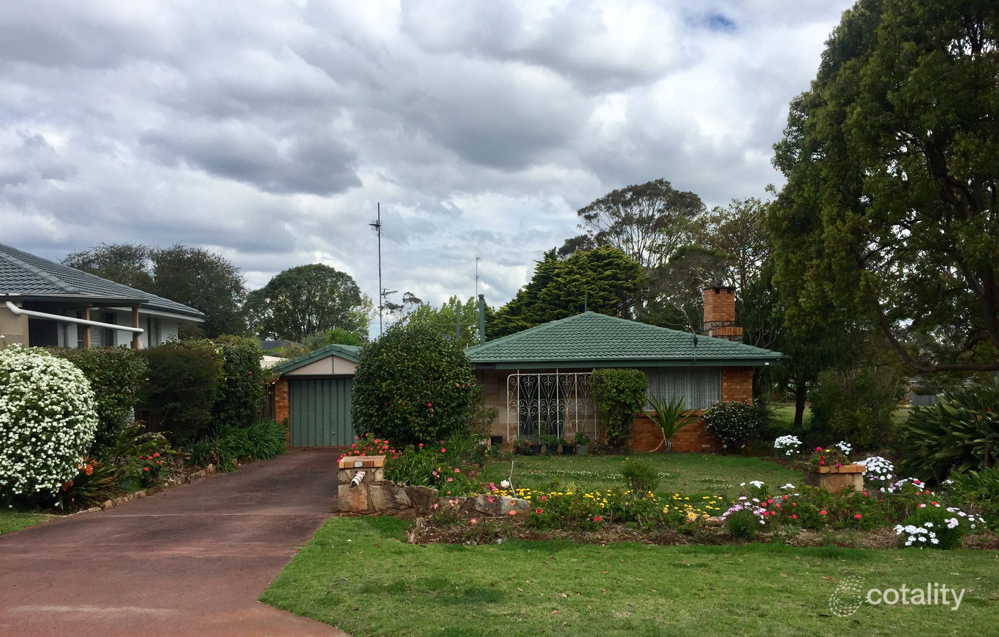 16 Parsons St, Rangeville, QLD 4350