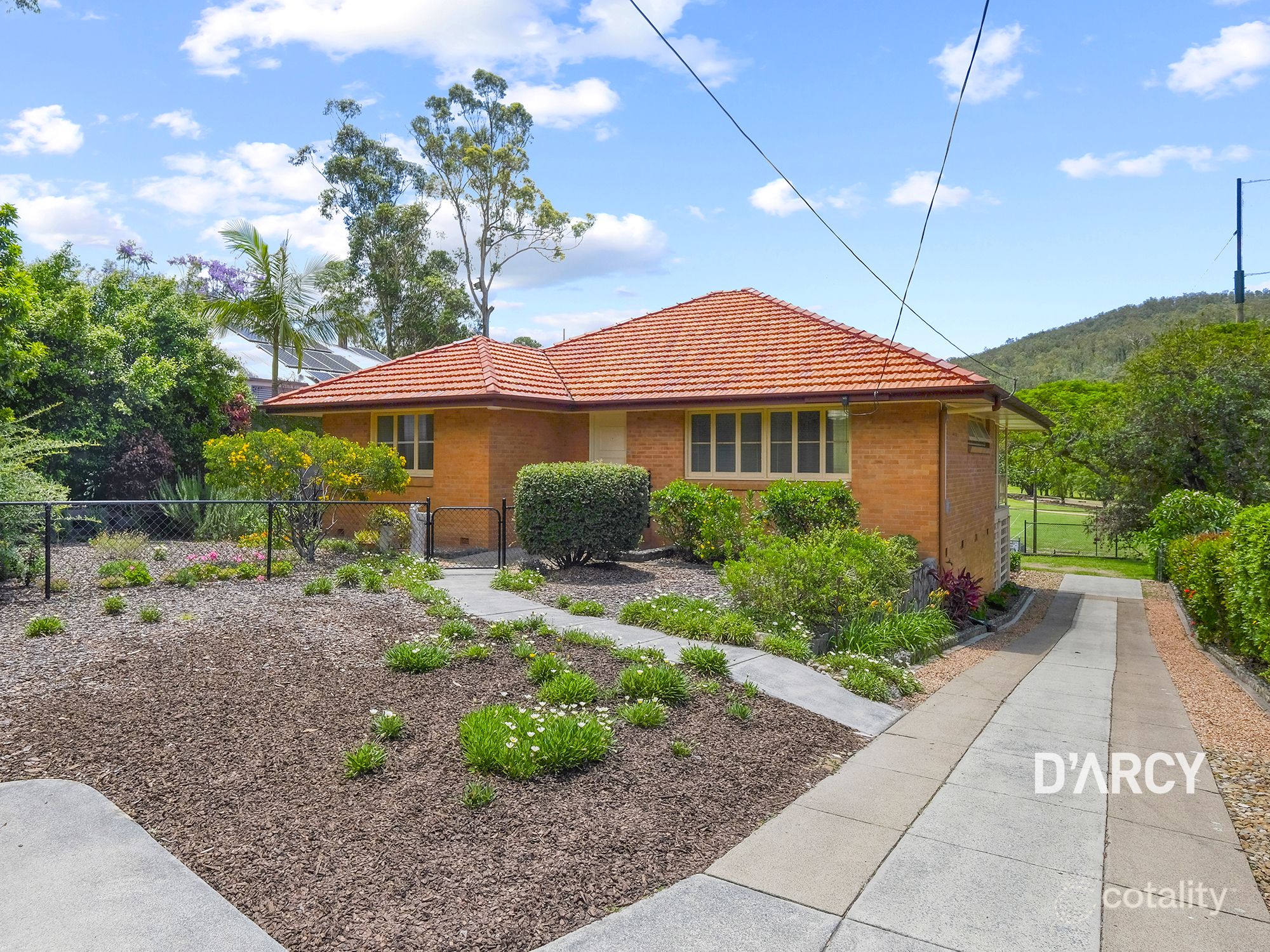 879 Waterworks Rd, The Gap, QLD 4061
