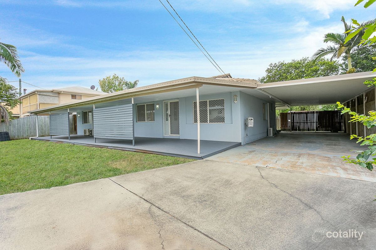 38 Russell St, Silkstone, QLD 4304