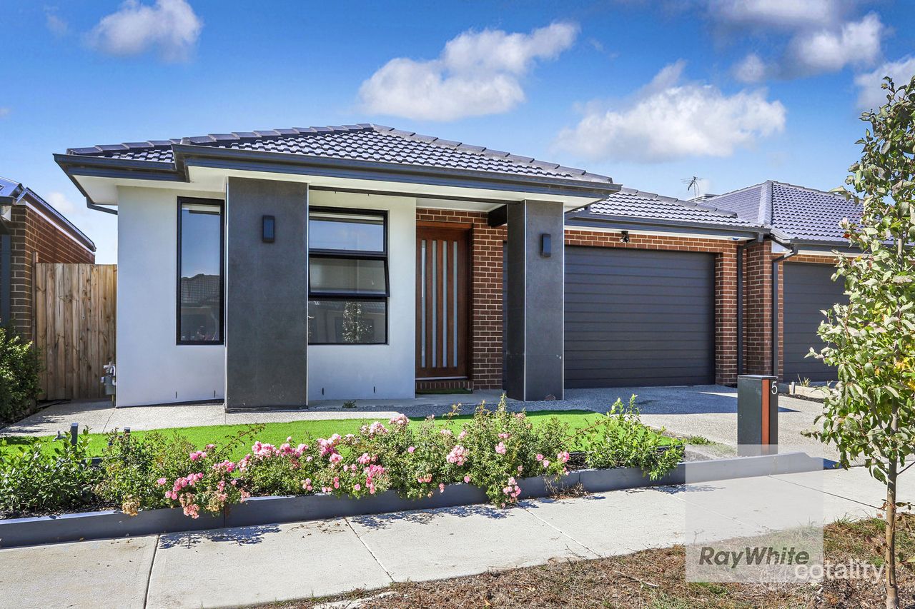 5 Daisy Dr, Donnybrook, VIC 3064