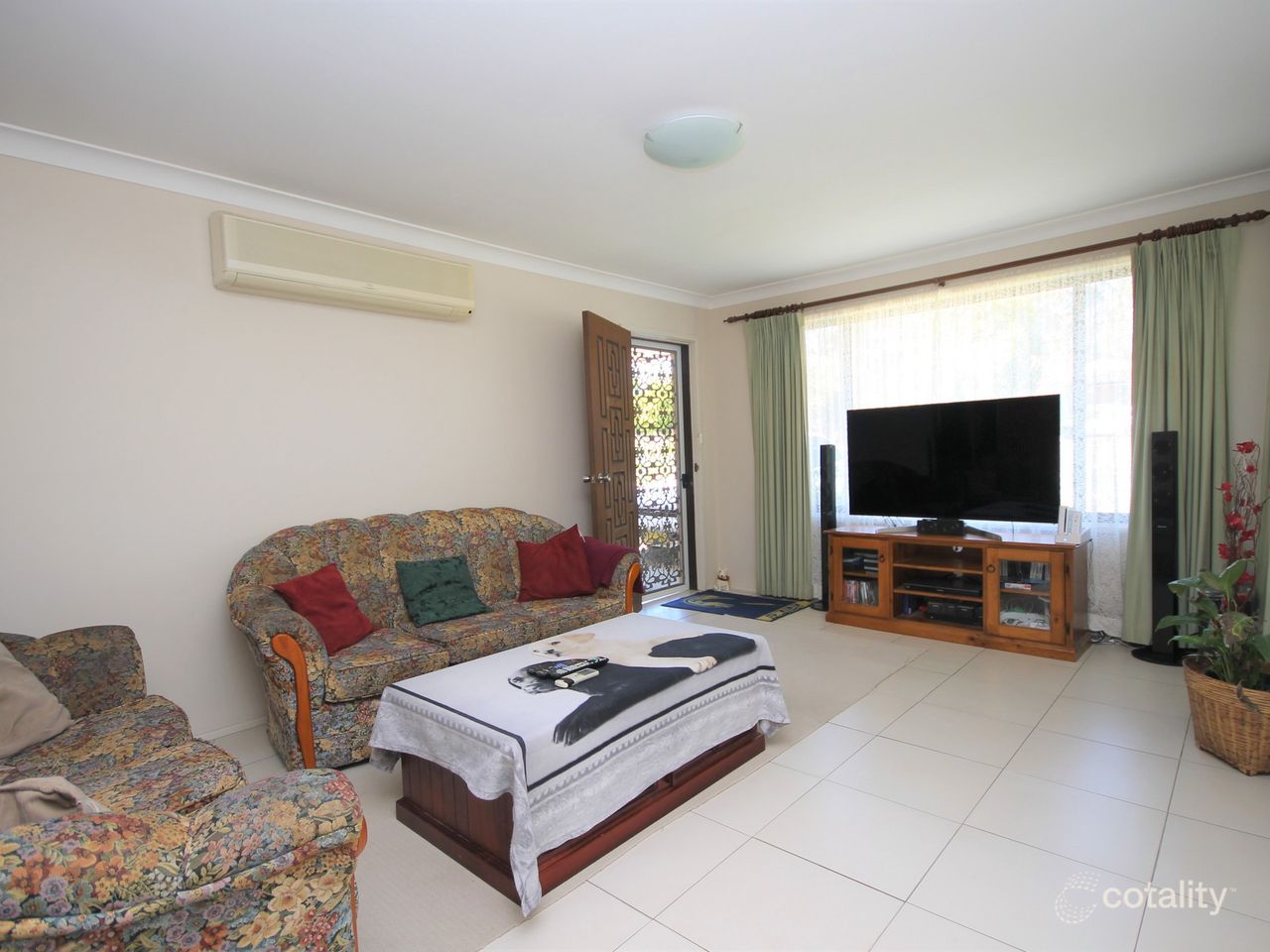 4 Macleans Point Rd, Sanctuary Point, NSW 2540