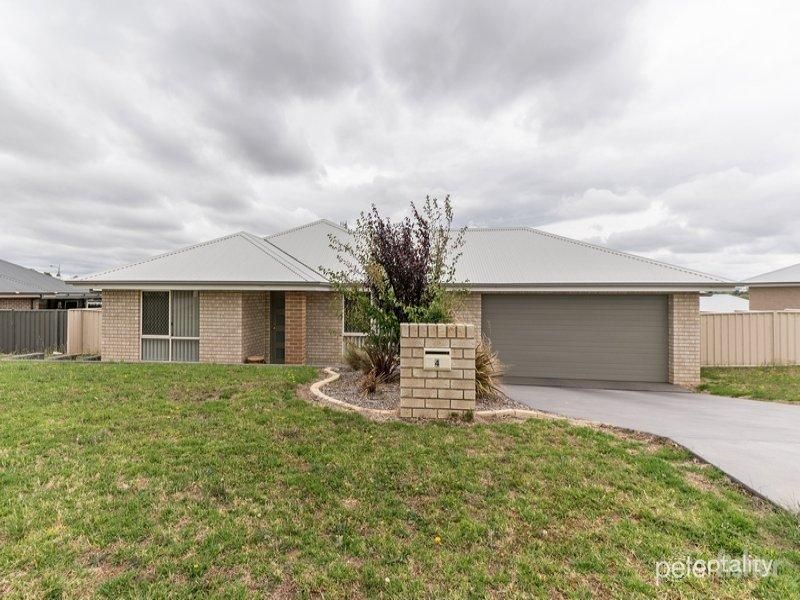 4 Centennial Cres, Orange, NSW 2800