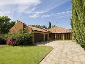 126 Culeenup Rd, North Yunderup, WA 6208