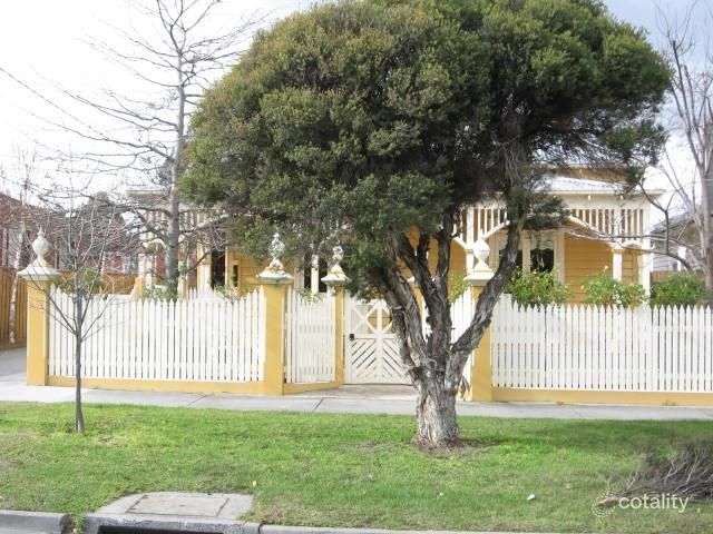 2/8 Clapham Rd, Hughesdale, VIC 3166