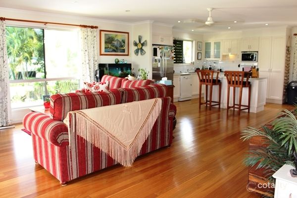 4 Krait Ct, Cooloola Cove, QLD 4580