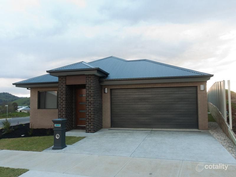 1 Heilmann Pl, Leneva, VIC 3691