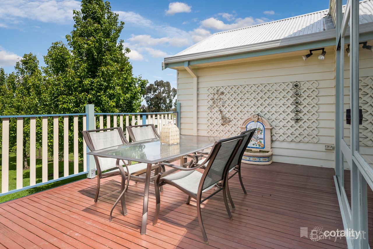 645 Old Mill Rd, Bylands, VIC 3762