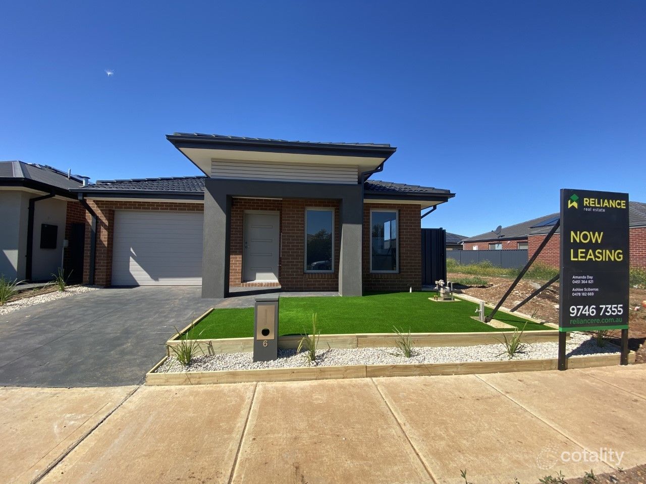 6 Stonefly Cct, Weir Views, VIC 3338