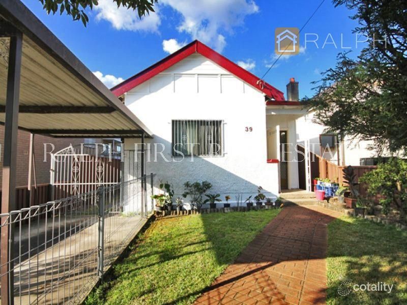 39 Fairmount St, Lakemba, NSW 2195