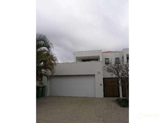 1/78 Paradise Island, Surfers Paradise, QLD 4217