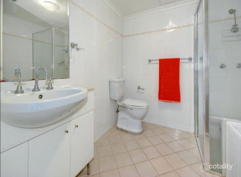 27/2 Pound Rd, Hornsby, NSW 2077
