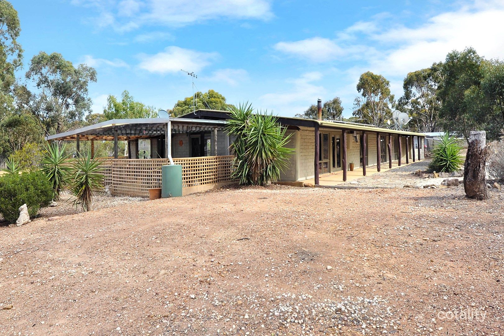 21 Bennetts Lane, Bet Bet, VIC 3472