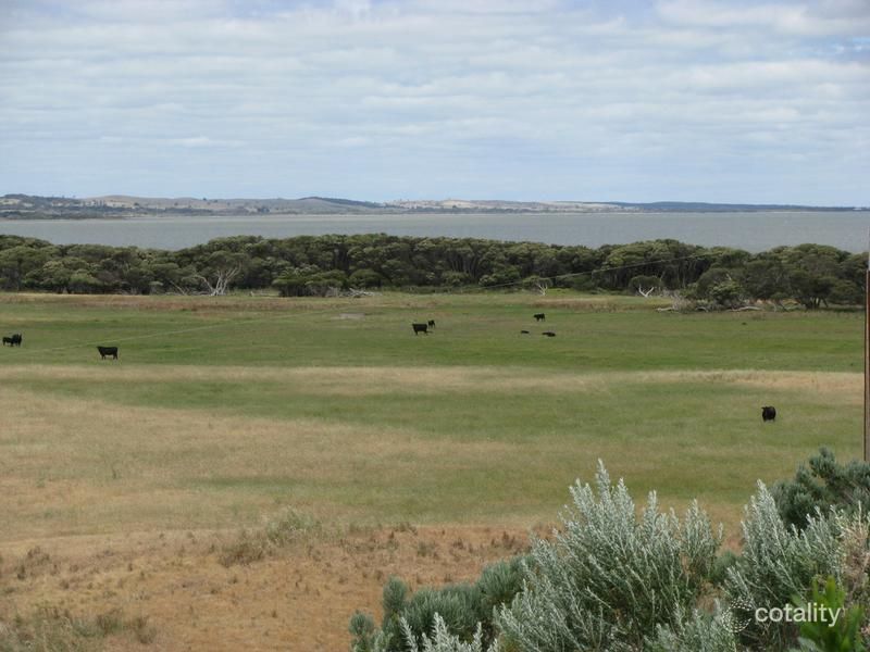 127 Bog Lane, Beachport, SA 5280