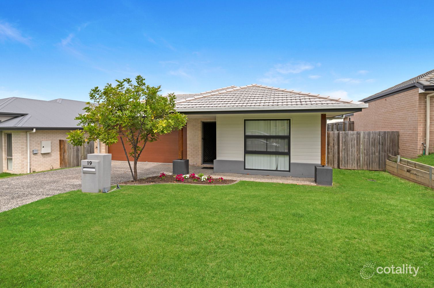 19 Tribeca Cct, Coomera, QLD 4209