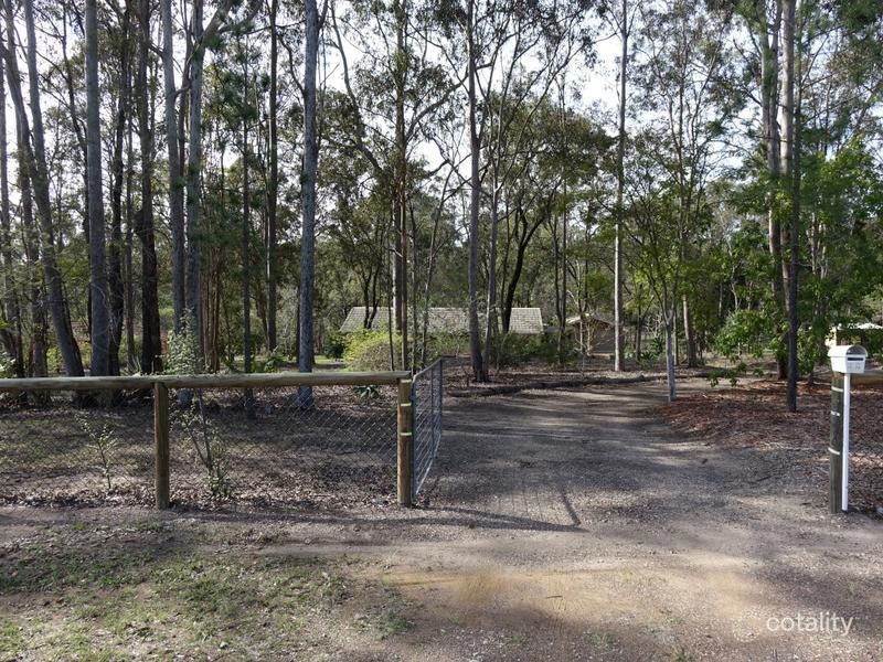 33 Oxley Dr, Barellan Point, QLD 4306