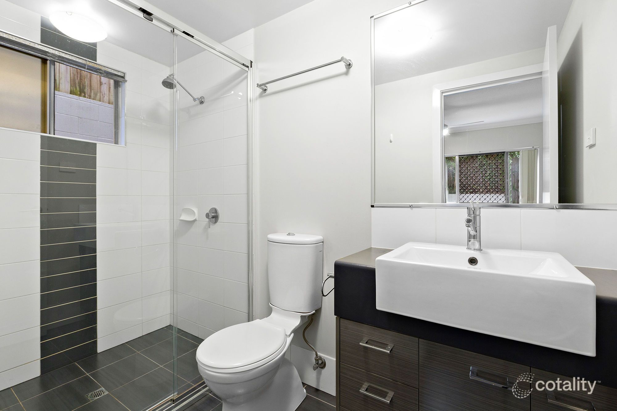 2/37 Palmer St, Greenslopes, QLD 4120