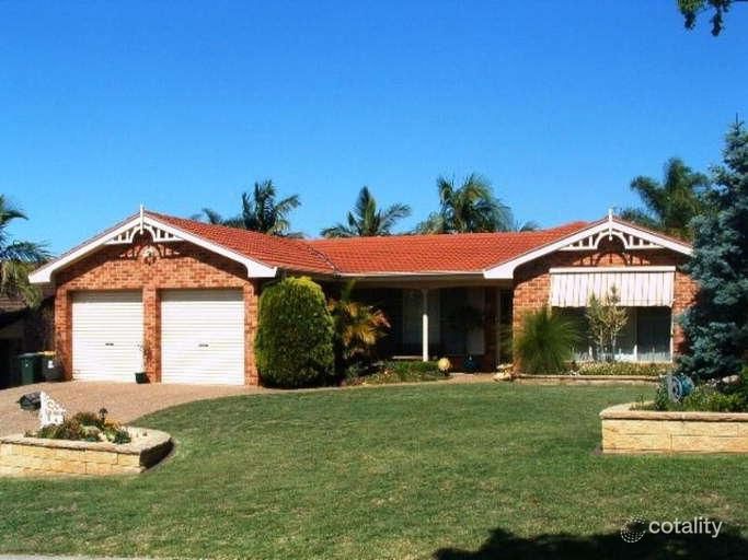 4 Saunders Pl, Raby, NSW 2566
