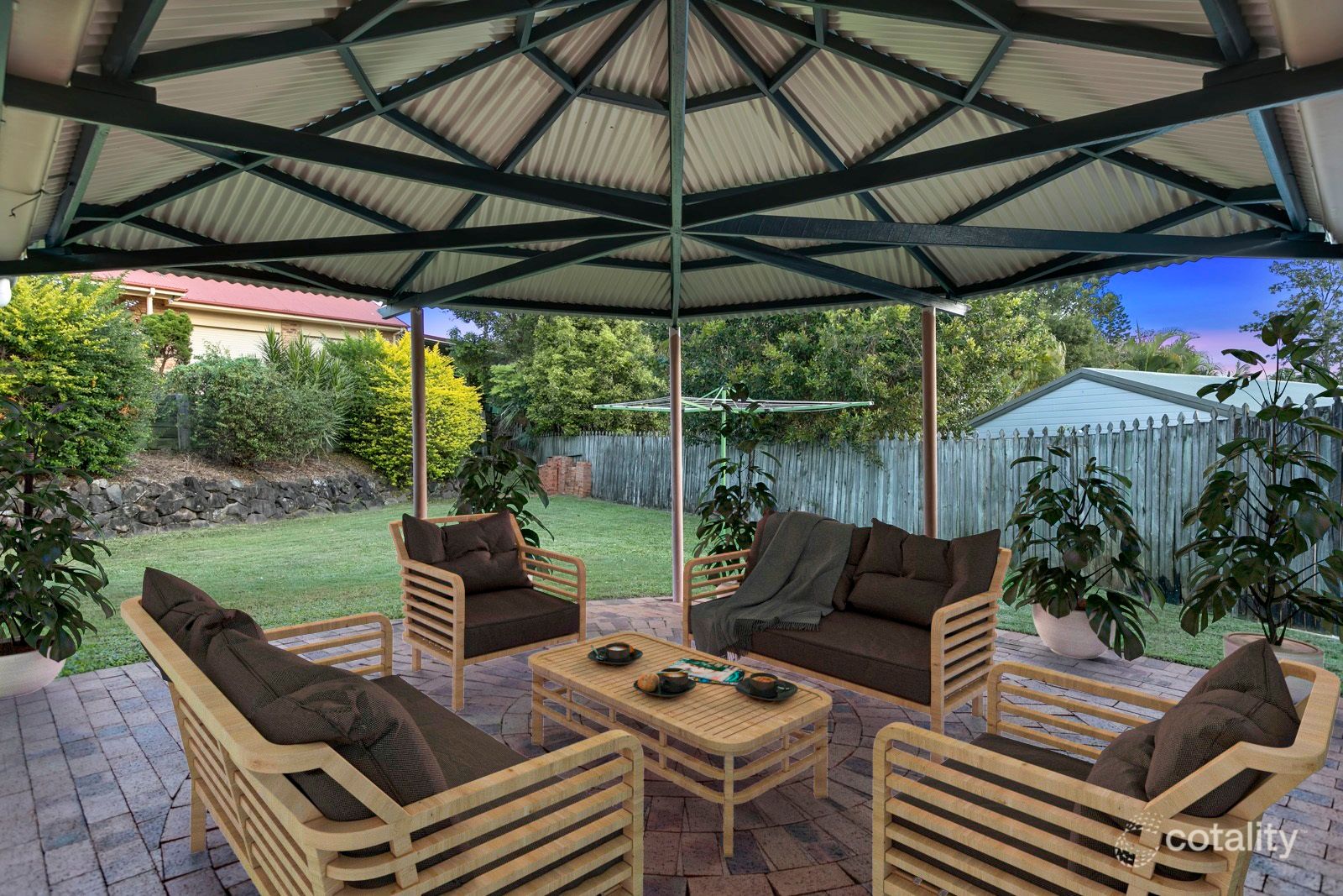 2 Eversleigh Ct, Nambour, QLD 4560