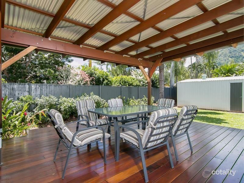 12 Rosewood Cl, Redlynch, QLD 4870