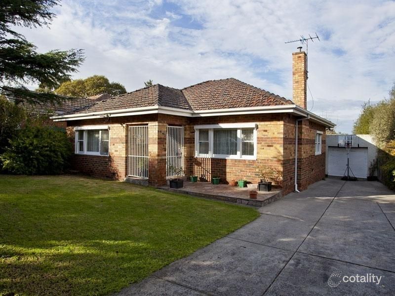 7 Cranwell Ave, Strathmore, VIC 3041