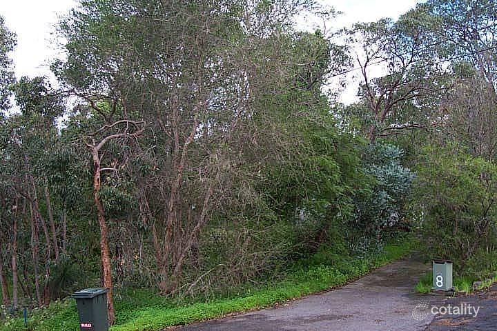 8 Michael Cres, Boya, WA 6056